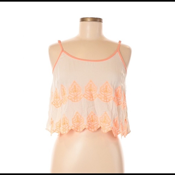 Flying Tomato Tops - Flying Tomato Embroidery Top Flying Tomato Tops - Flying Tomato Embroidery Top